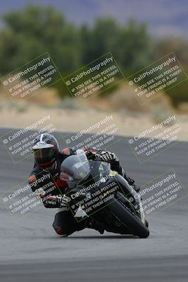 media/Jan-14-2023-SoCal Trackdays (Sat) [[497694156f]]/Turn 10 (1050am)/